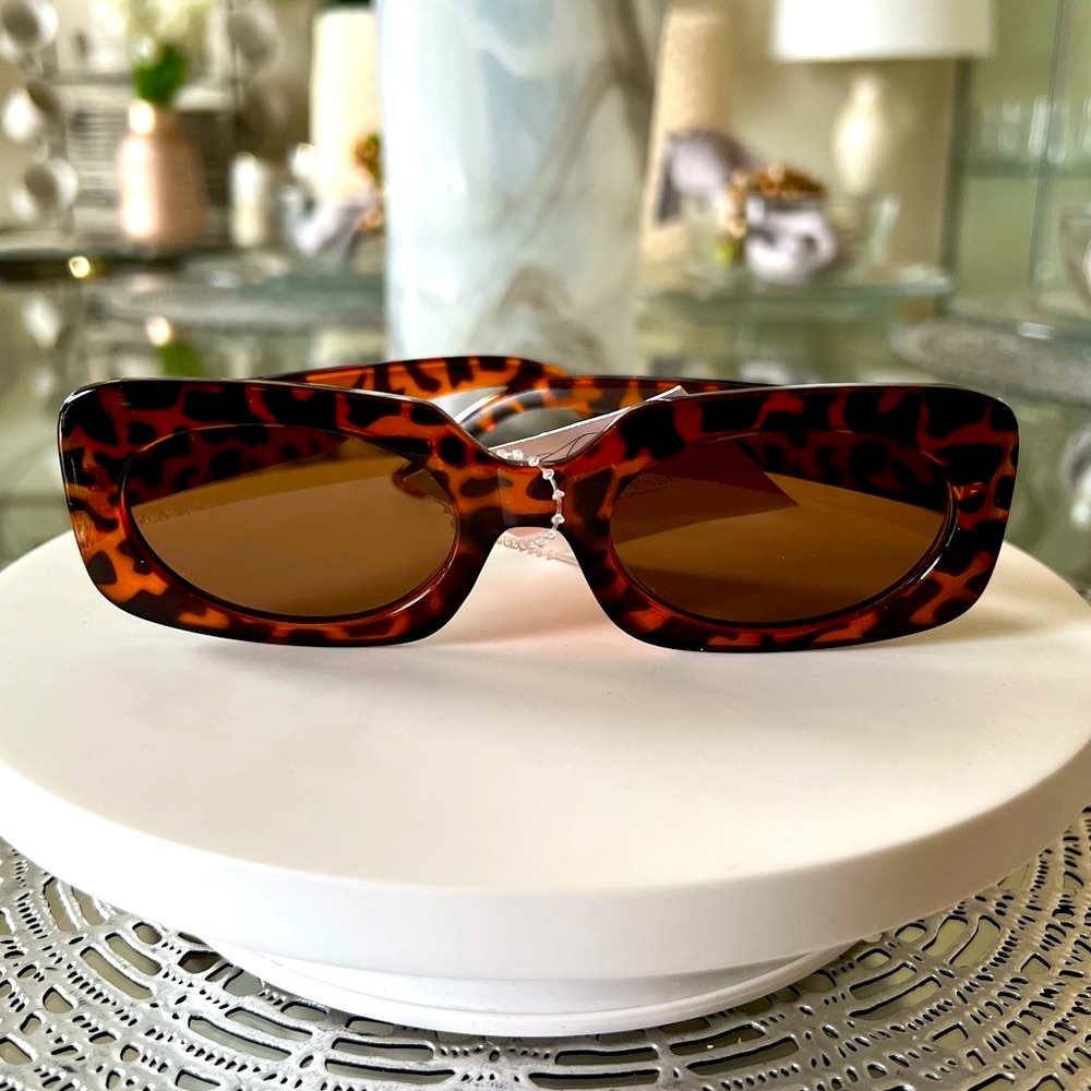 Y2K Leopard Retro Square Vintage Bold Fashion Sunglasses